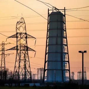 Энергетическая инфраструктура в современном мире: от магистральных сетей до локальных узлов